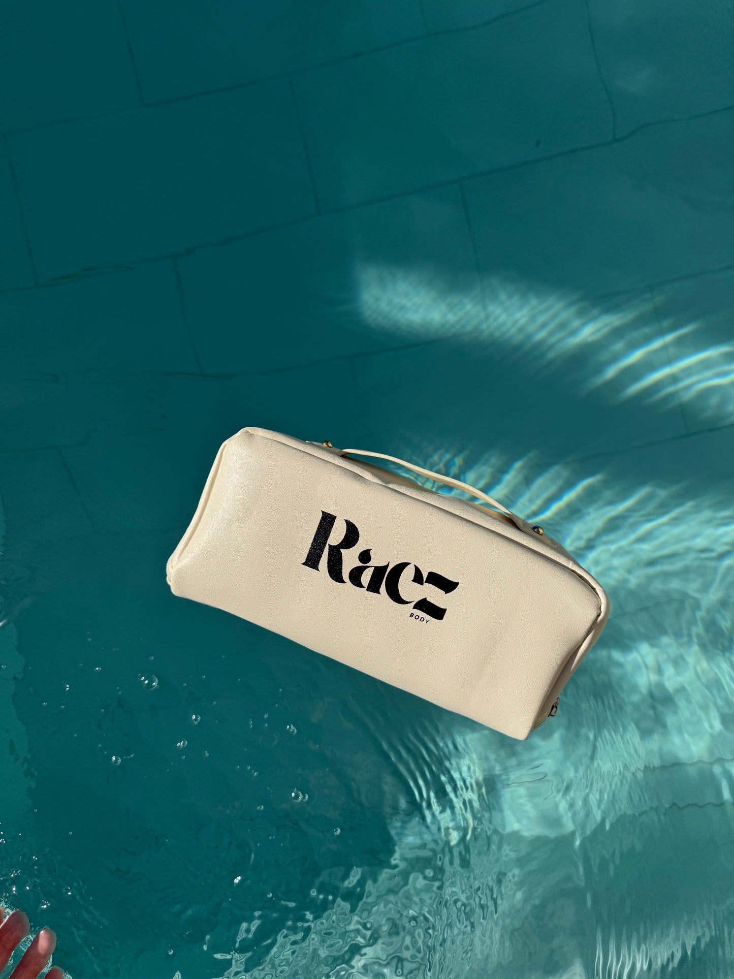 Raez Body Tanning Bag Accessory